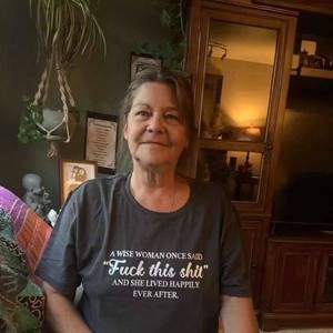 Meet your Posher, Sandy